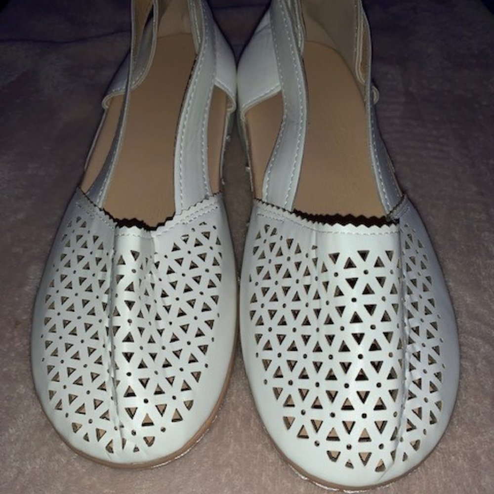 Womens Slip on White Shoes/Flats